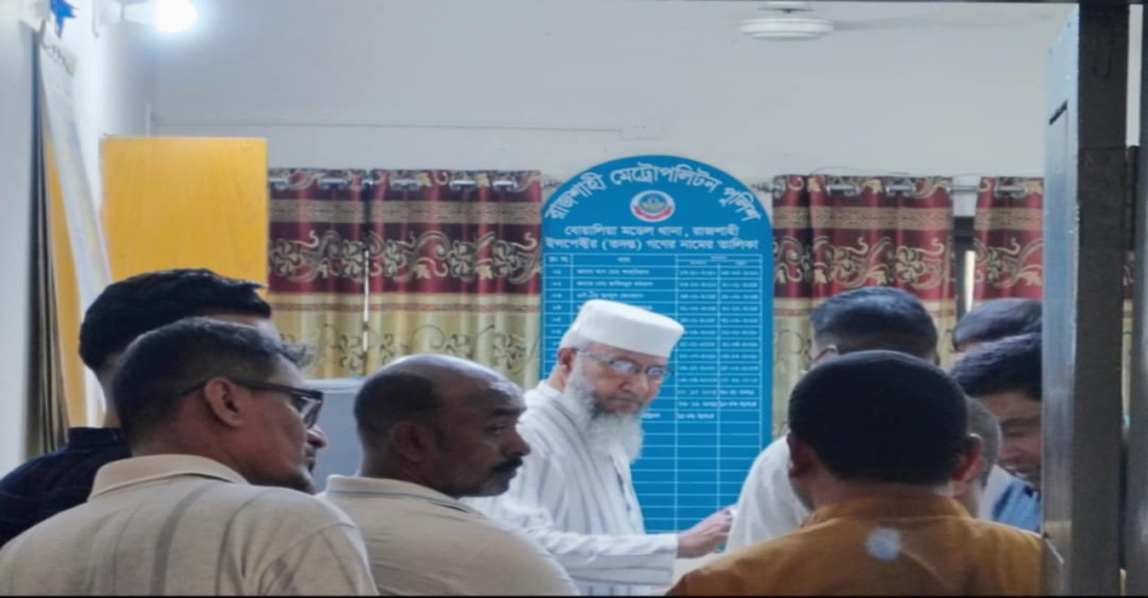 রাজশাহীতে থানায় আসামী ছাড়াতে বিএনপির একগ্রুপের তদবির, অন্যগ্রুপের প্রতিবাদে সংষর্ষ