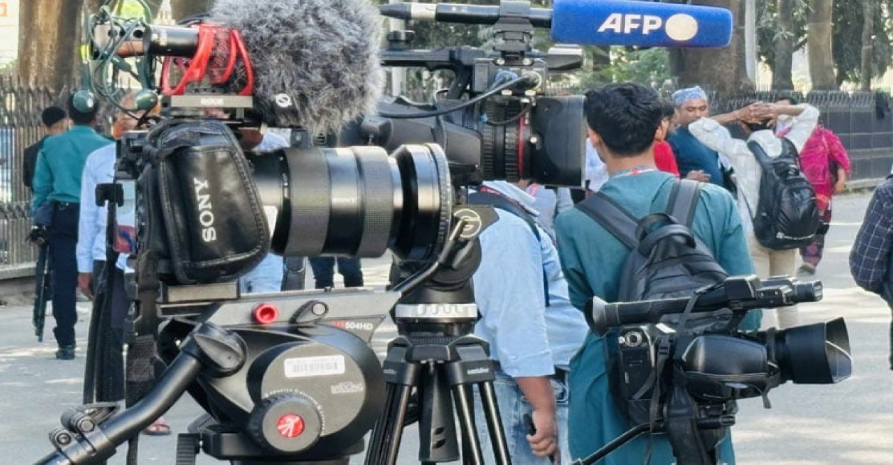 হাসিনার মামলার রায়ের সংবাদ সংগ্রহে আন্তর্জাতিক গণমাধ্যমের উপস্থিতি