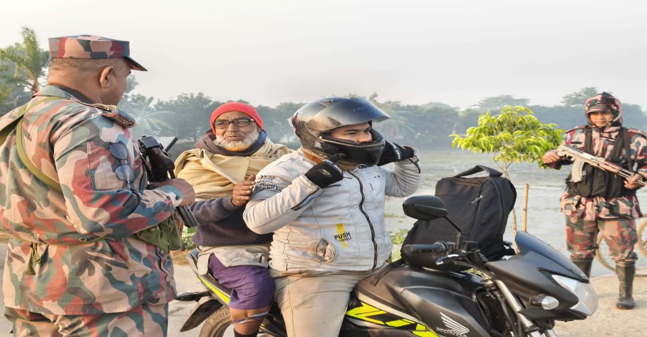 বেনাপোল সীমান্তে ব্যাপক নজরদারি ও তল্লাশি কার্যক্রম চালাচ্ছে বিজিবি