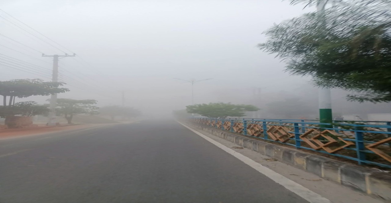 কনকনে শীতে রাজশাহীর জনজীবন