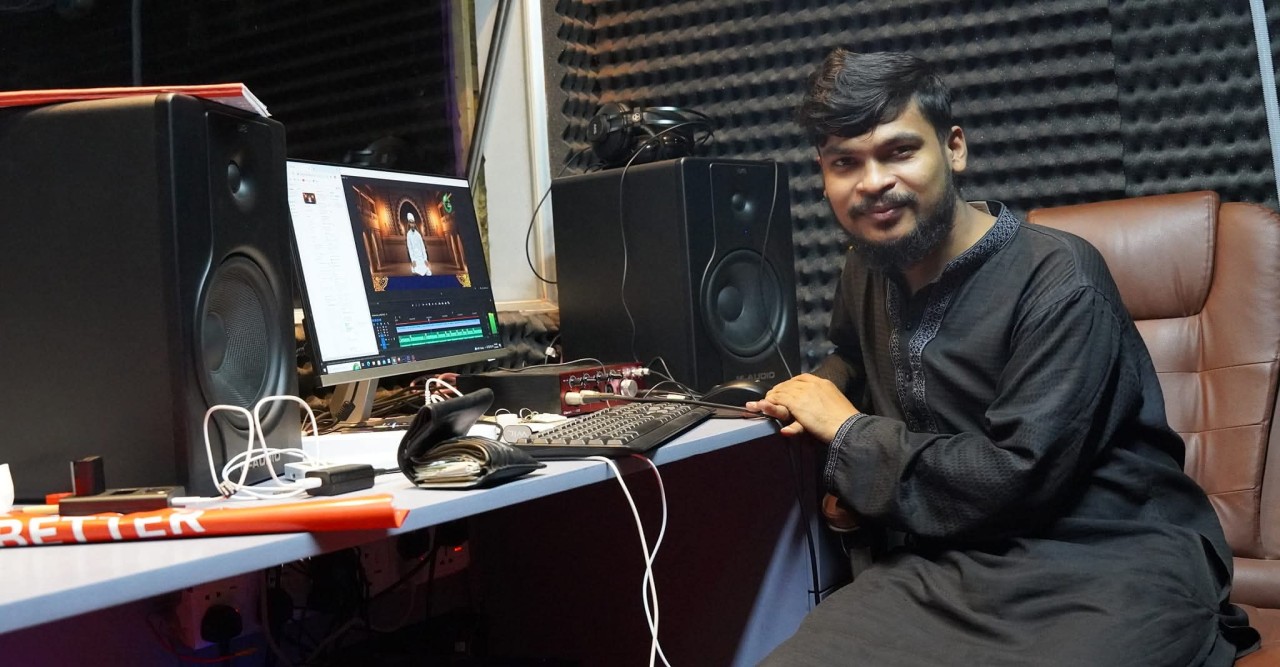 রাজশাহীর মোঃ আহমাদুল্লাহর এক অদম্য লড়াইয়ের গল্প