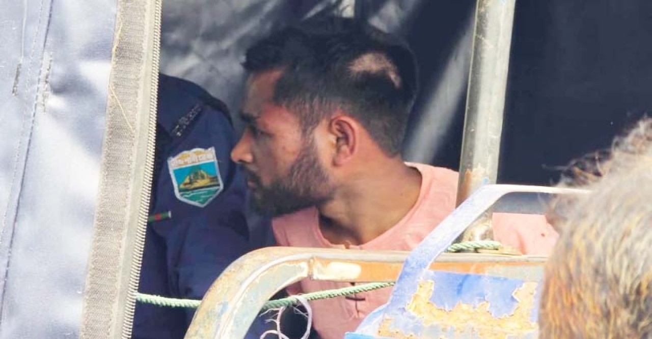 বাগমারায় প্রলোভন দেখিয়ে শিশুকে ধর্ষণের চেষ্টা, যুবক আটক