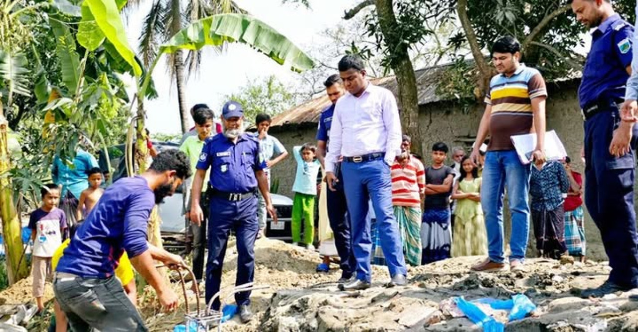 সিংড়ায় অবৈধ স্থাপনা উচ্ছেদ