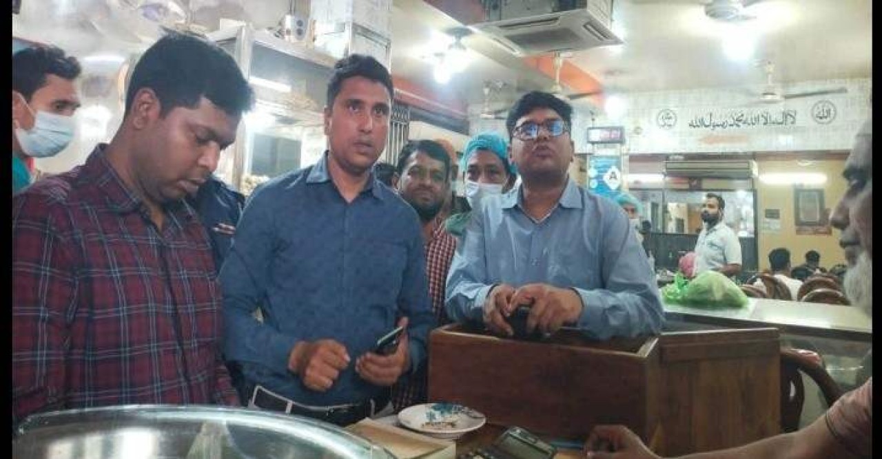 যশোরে ভোক্তা অধিকার অধিদপ্তরের অভিযানে তিন প্রতিষ্ঠানকে ৮০ হাজার টাকা জরিমানা