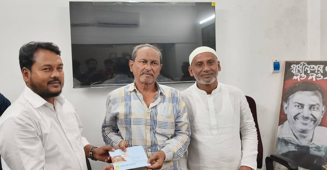 রাসিক প্রশাসকের সঙ্গে সাবেক মেয়র বুলবুলের সৌজন্য সাক্ষাৎ