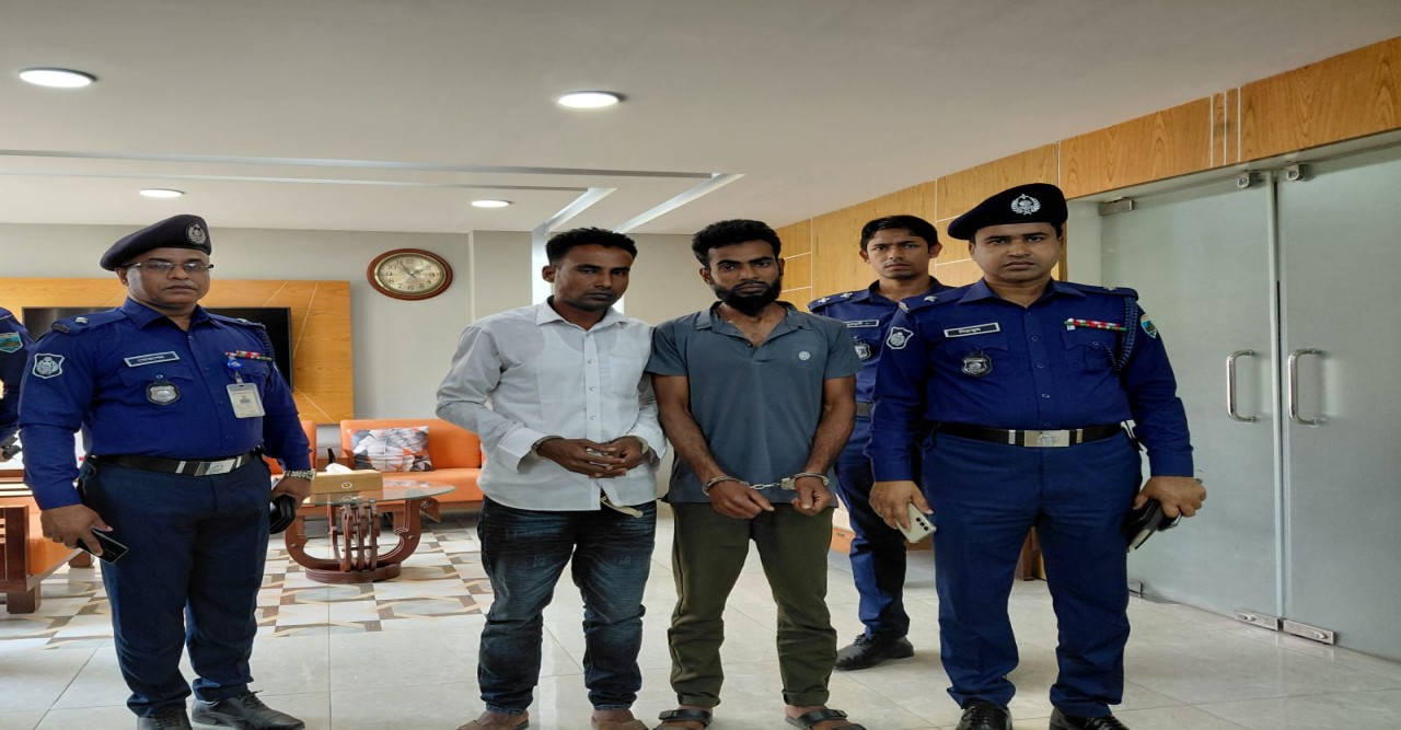 সেপটিক ট্যাংক থেকে লাশ উদ্ধার, গ্রেপ্তার ৪