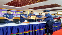 ফরিদপুর জেলার শ্রেষ্ঠ (ওসি) হিসাবে পুরস্কার পেলেন সালথা থানার অফিসার ইনচার্জ মোঃ আতাউর রহমান