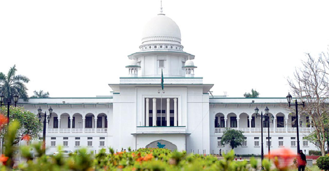 যে কোনো দুর্নীতির সংবাদ প্রকাশ করতে পারবেন সাংবাদিকরা এটা তাদের সাংবিধানিক অধিকার : হাইকোর্ট