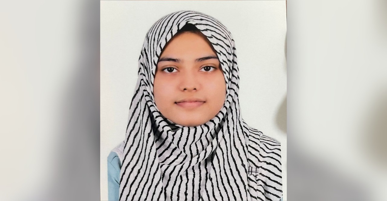 এইচএসসিতে মাদারীপুর জেলার সেরা মাইমুনা তাবাসসুম অর্পা