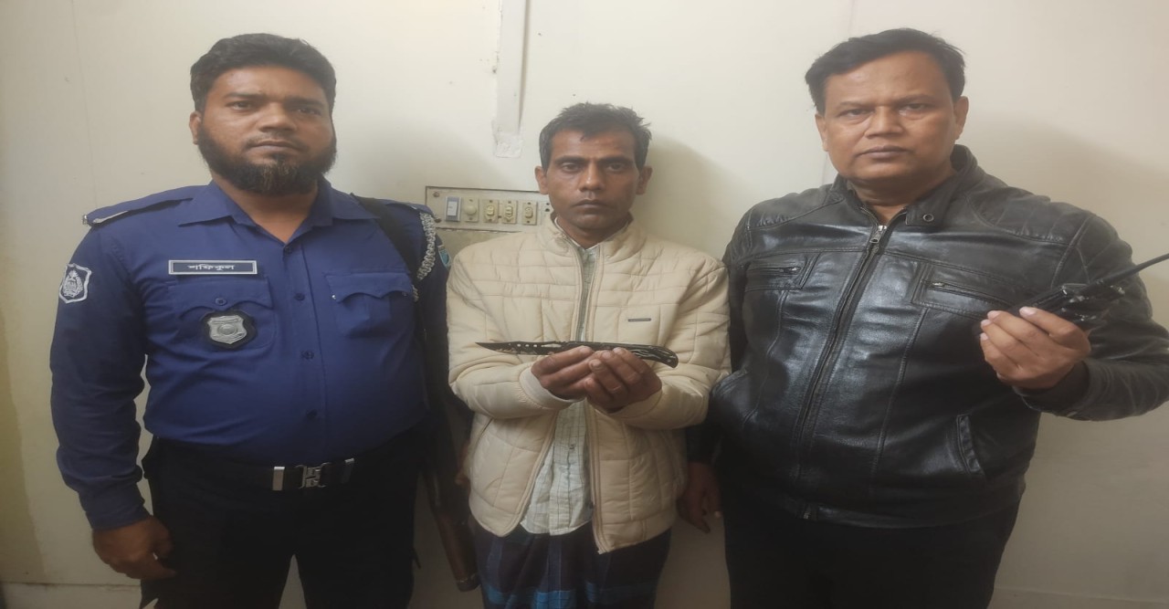 কালীগঞ্জে ধানক্ষেত থেকে যুবকের লাশ উদ্ধার