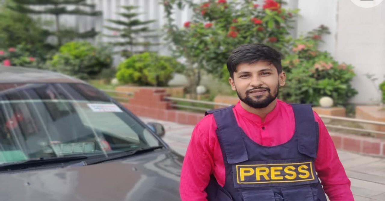 দৈনিক স্বপ্নের বাংলাদেশ-এর নিজস্ব প্রতিবেদক তোফাইরুল ইসলাম রাহাতের জন্মদিন আজ
