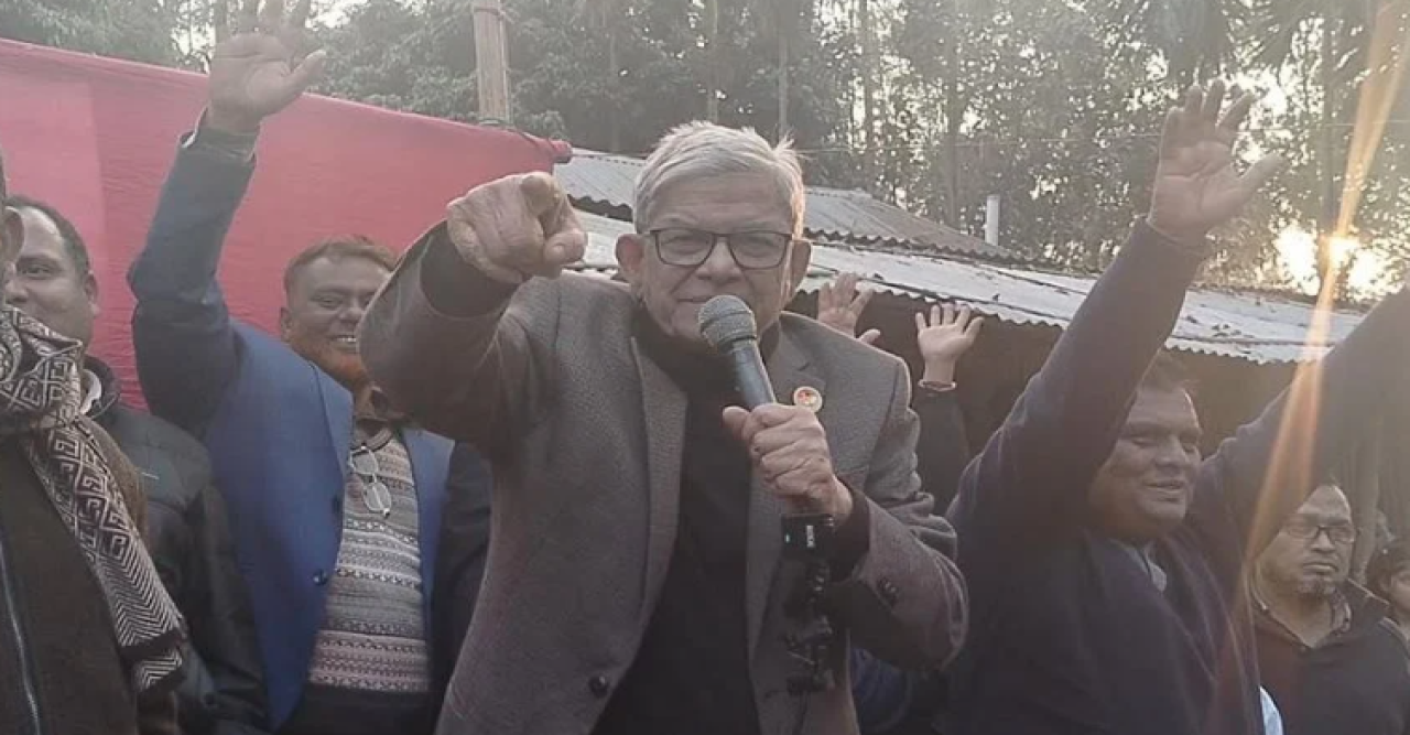 'ভোট বিপ্লবের' ডাক দিয়ে ঠাকুরগাঁওয়ে মাঠে নামলেন মির্জা ফখরুল