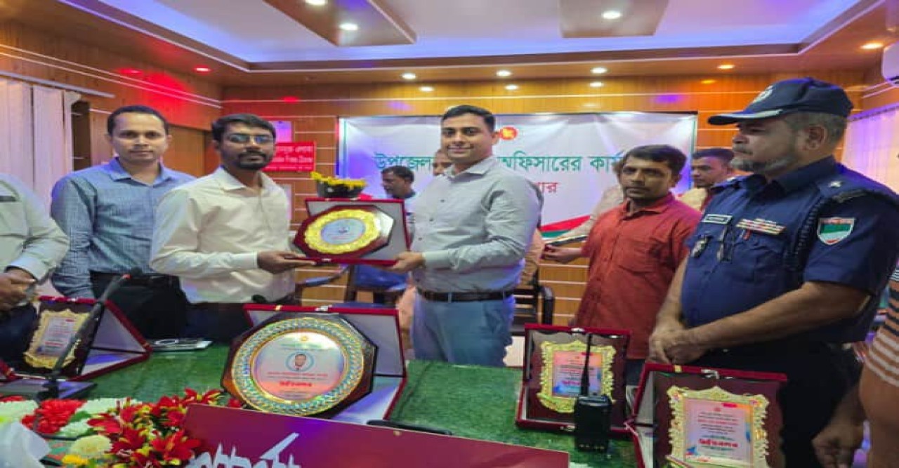 খুলনা বিভাগে জন্ম ও মৃত্যু নিবন্ধন ইস্যুতে সেরা শার্শার ইউএনও নির্বাচিত ডা. কাজী নাজিব হাসান