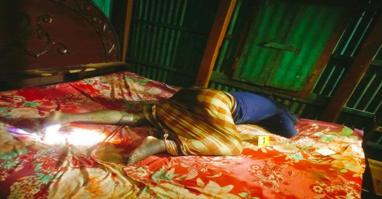 সালথায় কলেজ অফিস   সহকারী লাশ উদ্ধার