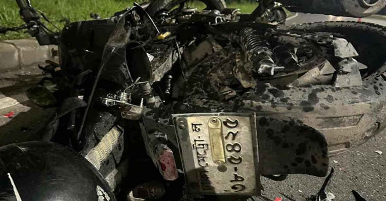 পদ্মাসেতুর জাজিরা প্রান্তে মোটরসাইকেল দুর্ঘটনায় ২ যুবক নিহত