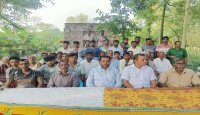 নওগাঁর মান্দায় হিন্দু সম্প্রদায়ের সার্বজনীন সামাজিক কমিটির সংবাদ সম্মেলন