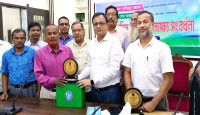 চাঁপাইনবাবগঞ্জ জেলা পরিষদের ২ কর্মচারীর অবসরজনিত বিদায় সংবর্ধনা