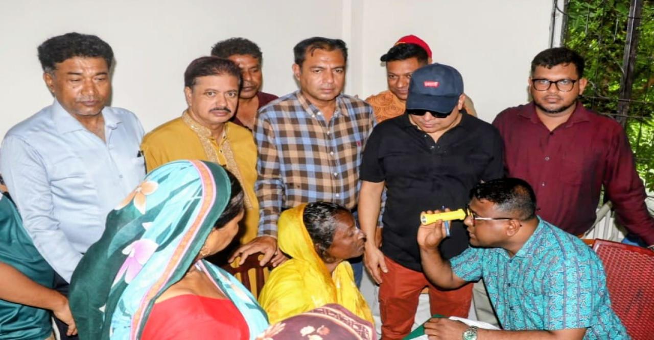 পাইকগাছার পল্লীতে বাসস চেয়ারম্যানের উদ্যোগে দুই সহস্রাধিক চক্ষু রোগীর চিকিৎসা প্রদান