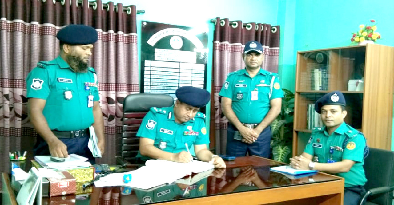 বেলপুকুর থানা পরিদর্শন করলেন আরএমপি’র পুলিশ কমিশনার