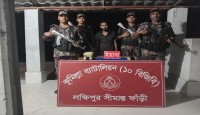 কুমিল্লায় বিজিবির বিশেষ অভিযান: ৪০ হাজার পিস ইয়াবাসহ যুবক গ্রেফতার