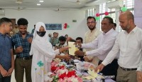 বেনাপোলে ১৮৪ কৃতি শিক্ষার্থীদের সংবর্ধনা ও শিক্ষাবৃত্তি প্রদান